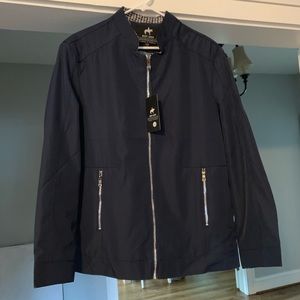Men’s navy windbreaker
